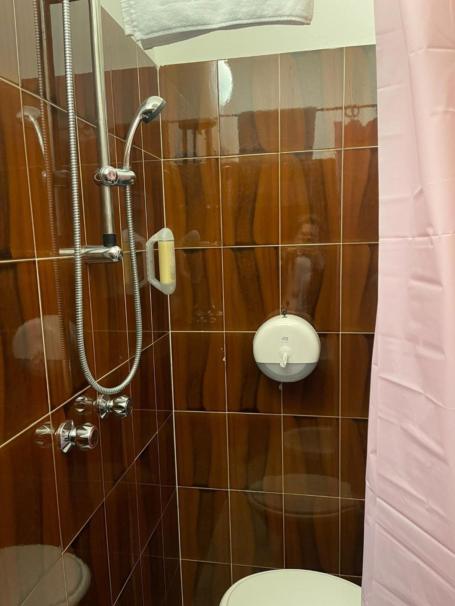 Hotel Ideal Ріміні Екстер'єр фото